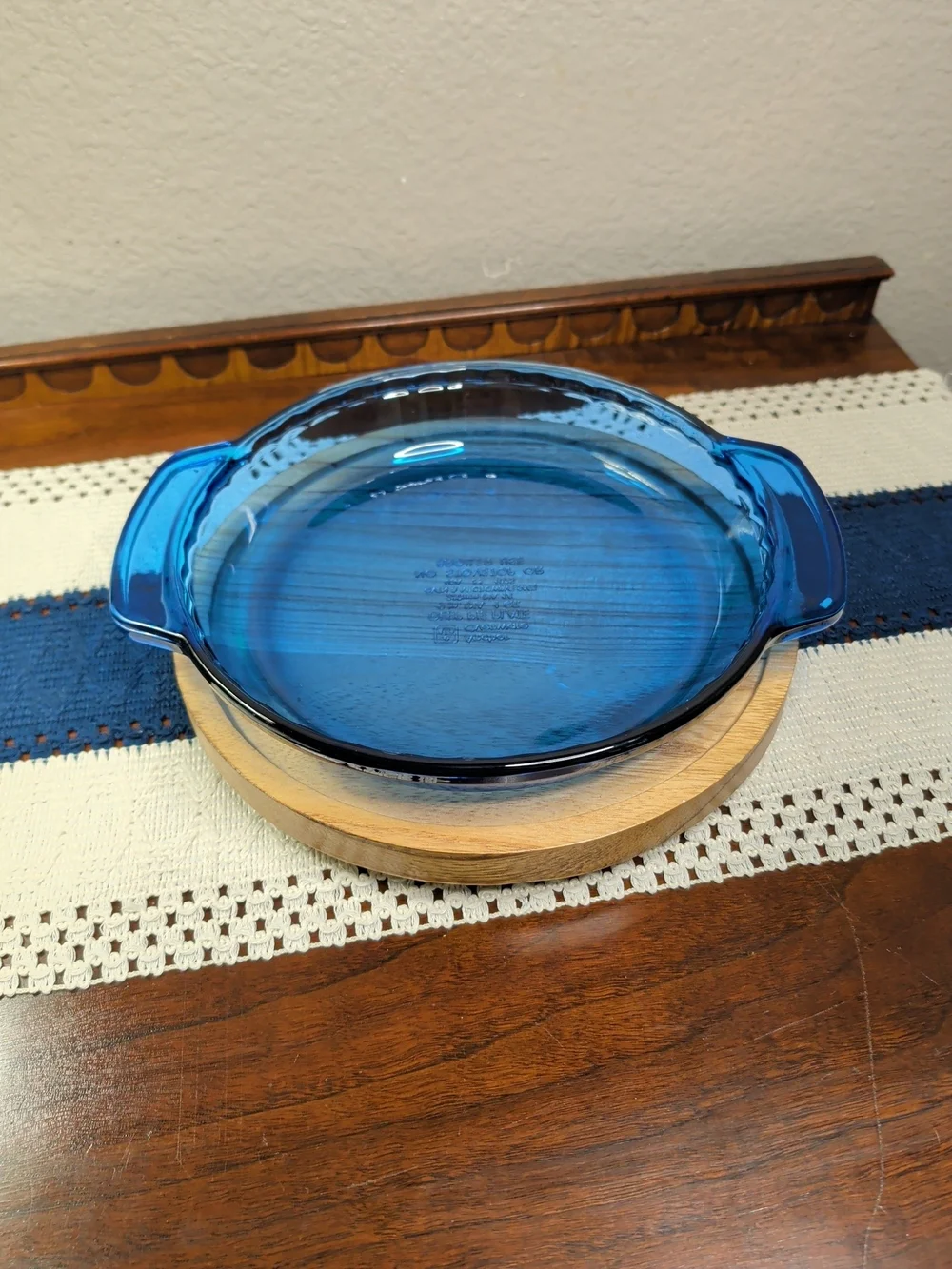 Vintage Anchor Hocking Cobalt Blue Glass Round 9